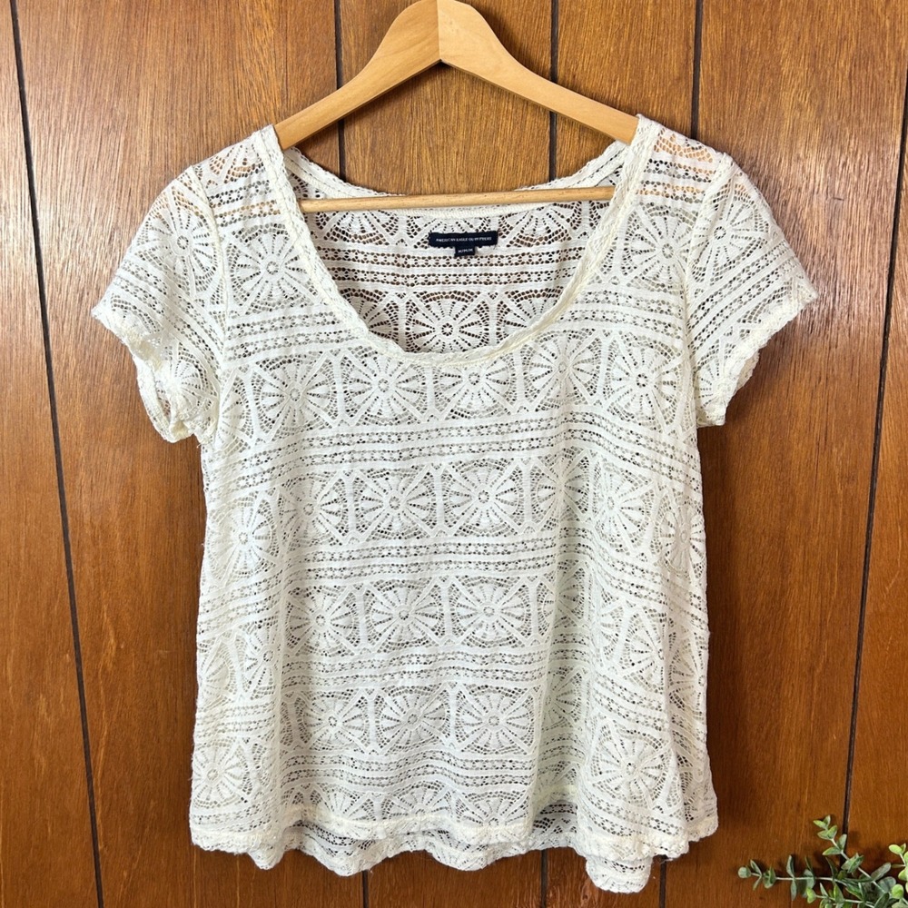 American Eagle‎ Outfitters Crochet Lace Top Cream Short Sleeve Scoop Neck M
